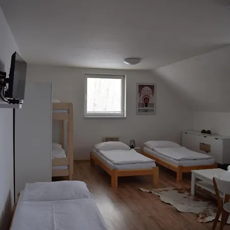 招待所 Na Hranici